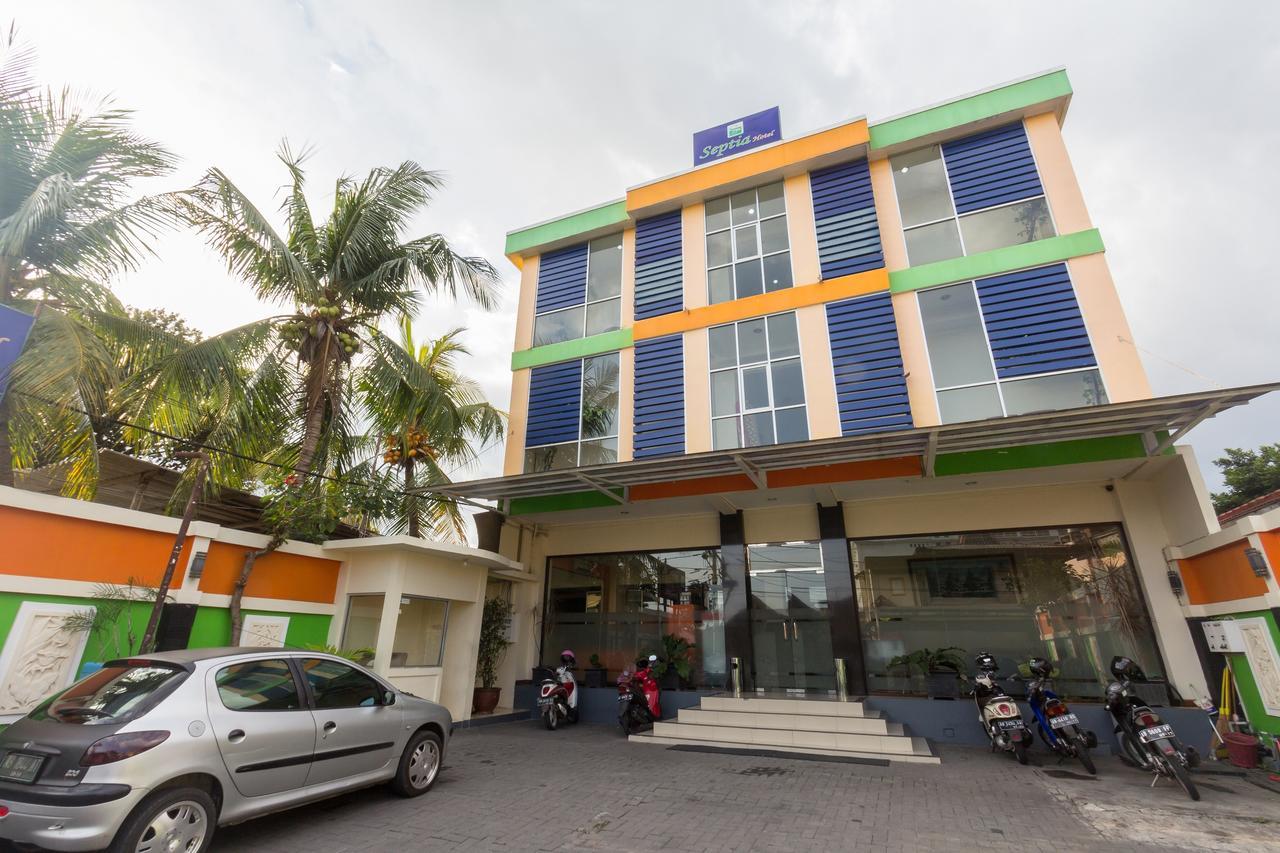 Septia Hotel Yogyakarta Exterior photo